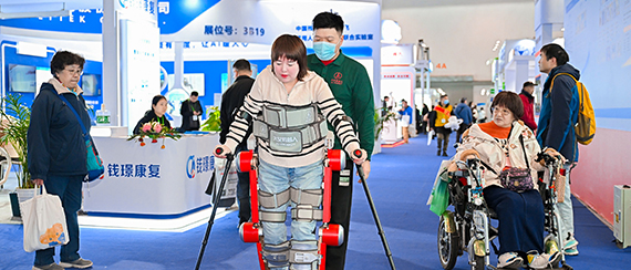 康復(fù)及兒童康復(fù)展區(qū)