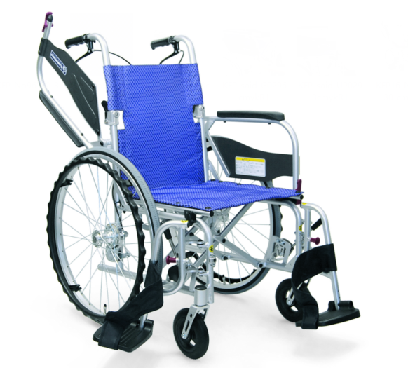 輕量多功能型輪椅KFP