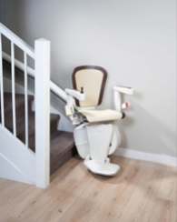 Savaria 曲線座椅電梯-