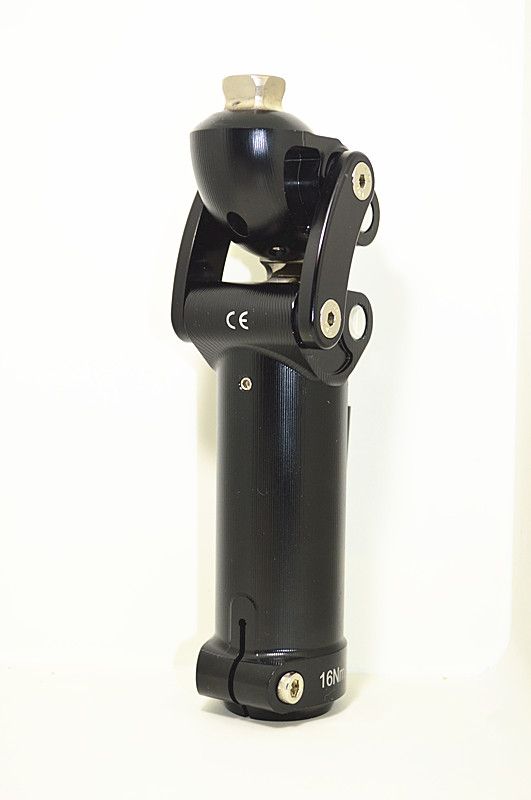 四連桿氣壓膝關(guān)節(jié)-